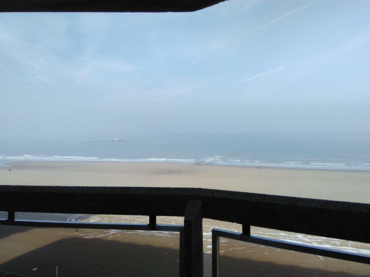 Residentie Aldis Met Zeezicht Apartamento Ostend Exterior foto